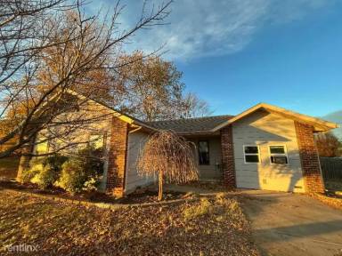Main picture of 117 New Melville Rd