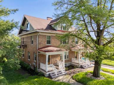 Main picture of 2744 Madison Rd
