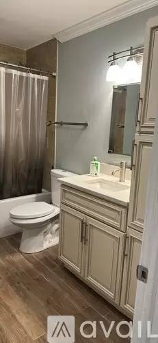 Main picture of 1012 Kenilworth Dr