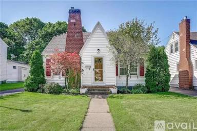 Main picture of 69 Winstead Rd