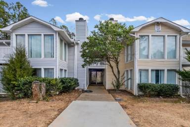 Main picture of 1809 Augusta Dr SE
