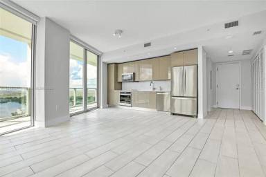 Main picture of Metropica Sales Office