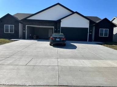 Main picture of 4609 Castle Pines Dr