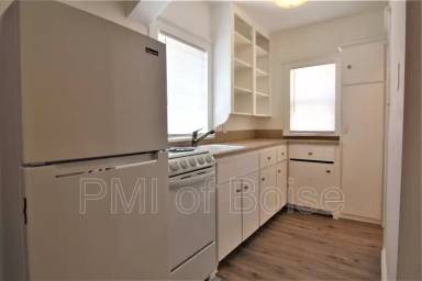 Main picture of 317 E Bannock St