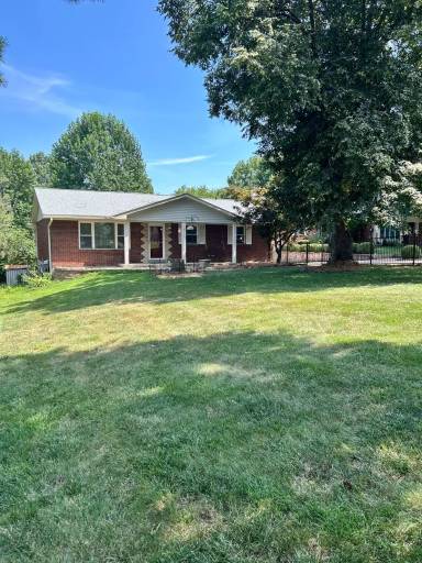 Main picture of 5916 Wells Rd