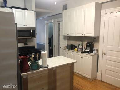 Main picture of 909 N Winchester Ave