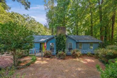 Main picture of 7423 Kuck Rd