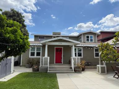 Main picture of 130 N Lincoln Ave