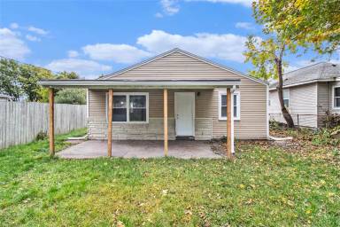 Main picture of 809 Berlin Ave