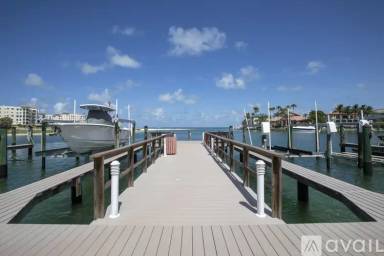 Main picture of 1100 Pinellas Bayway S