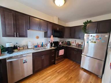 Main picture of 2039 Commonwealth Ave