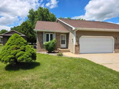 Main picture of 3409 N Meade St