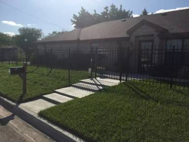 Main picture of 221 E Adams Ave