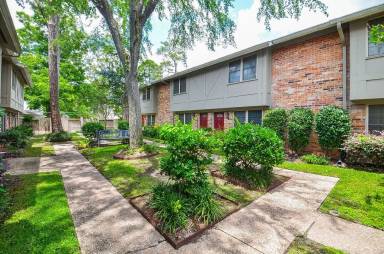 Main picture of 515 Tallowood Rd