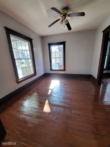 Main picture of 31 Baldwin St