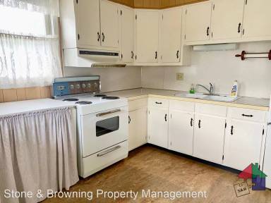 Main picture of 66 Maple Ave