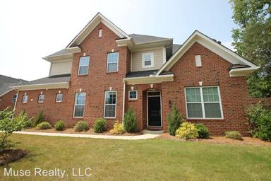 Main picture of 907 Ospre Ln