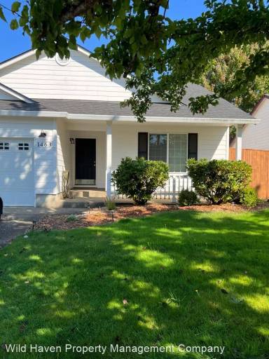 Main picture of 1448 NW Riesling Way