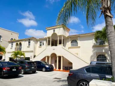 Main picture of 131 Antiquera Ave