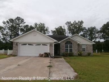 Main picture of 161 Maple Leaf Ct NE
