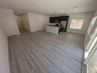 Main picture of 3339 Dancing Waters St