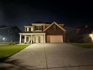 Main picture of 1412 Woodcreek Farms Rd