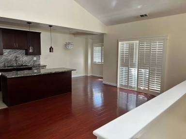 Main picture of 2003 Artesia Blvd