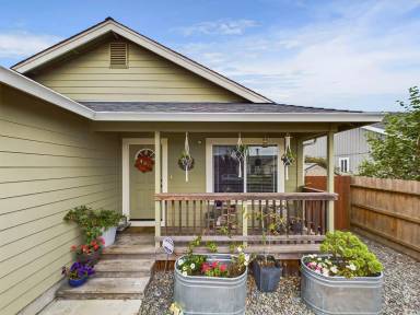 Main picture of 1820 Linda Way