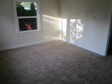 Main picture of 715 Owens St