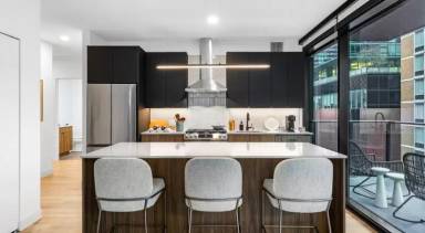 Main picture of 209 E Grand Ave