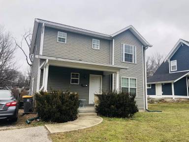Main picture of 521 E 1st St
