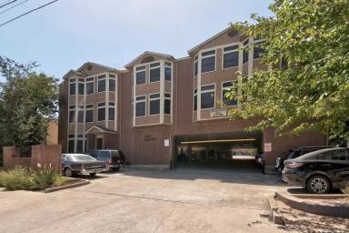 Main picture of 2802 Nueces St