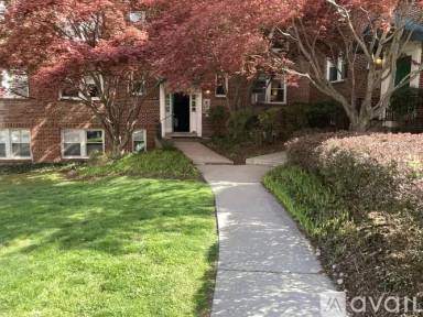 Main picture of 4029 Benton St NW