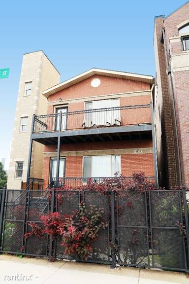 Main picture of 1327 W Walton St