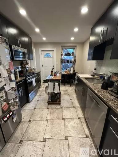 Main picture of 225 South St