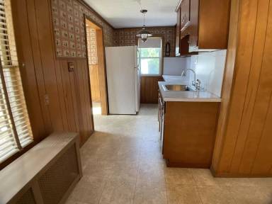 Main picture of 208 Pratt Rd