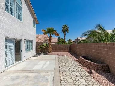 Main picture of 9869 Pioneer Ave