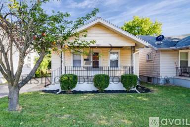 Main picture of 4029 Reading Rd