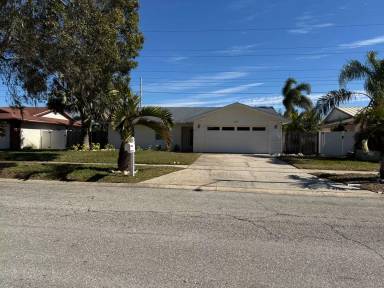 Main picture of 3333 Hunt Club Dr