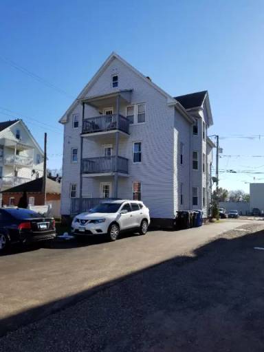 Main picture of 436 Park St