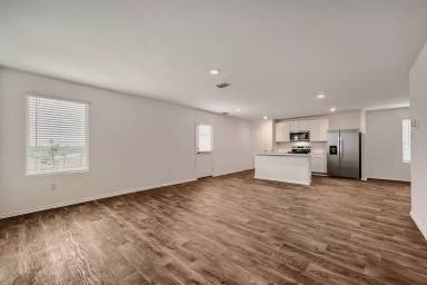 Main picture of 5721 Bailey Downs