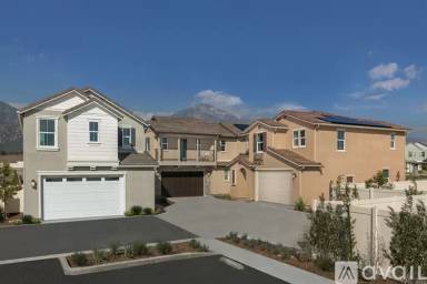 Main picture of 1664 Poplar Pl