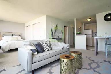 Main picture of 1197 S Michigan