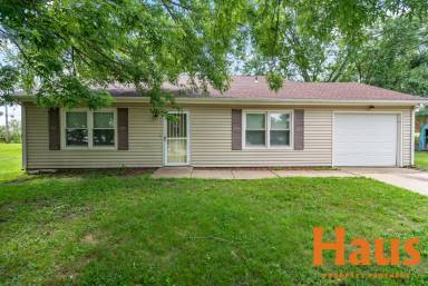Main picture of 2834 SE Glenside Ct