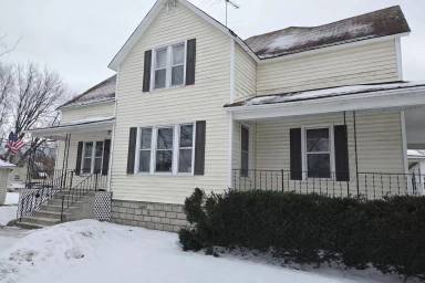 Main picture of 1102 Oakes St