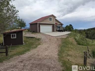 Main picture of 6009 Blue Spruce Dr