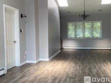 Main picture of 7501 Elmores Ln