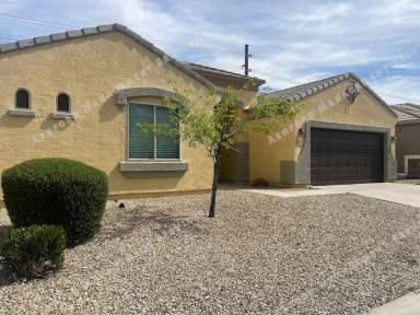 Main picture of 15923 N 73rd Ln