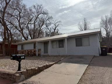 Main picture of 504 Sundial Dr