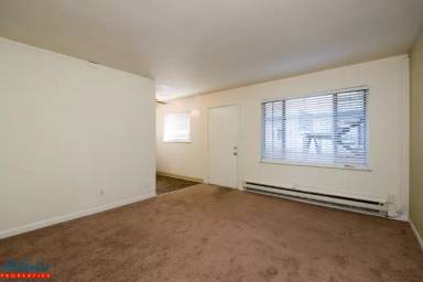 Main picture of 420 S 3rd St